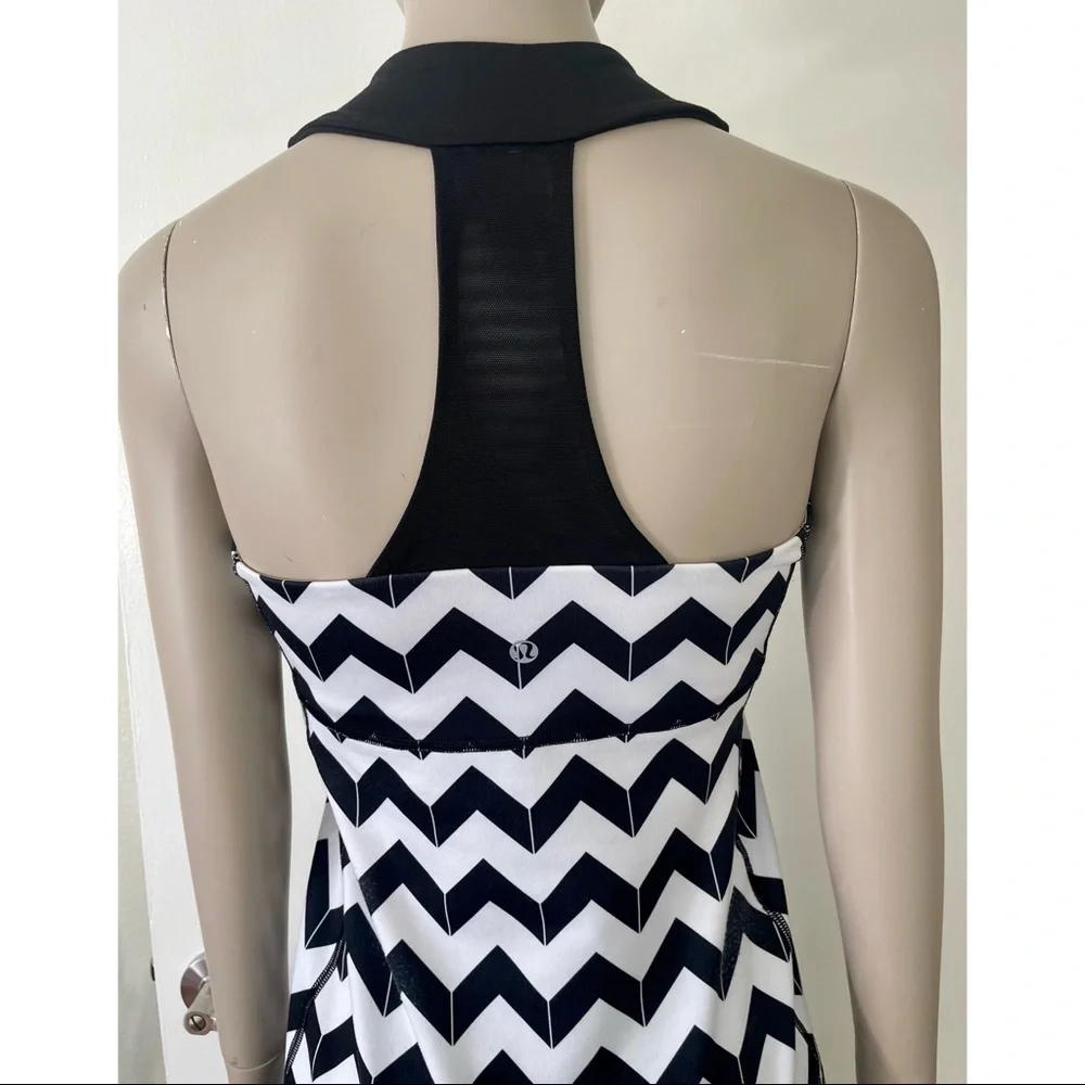 Lululemon Chevron Arrow Scoop Neck Tank
